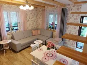 Kwiatowy domek - Płudy