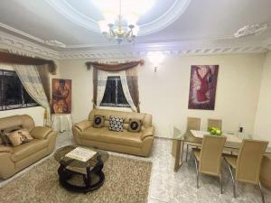 FELOWA Modern Furnished Apartments in Omnisport