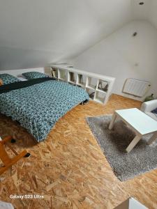 Sejours chez l'habitant La Breteche, chambre independante au coeur des chateaux de la Loire : photos des chambres