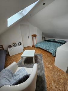 Sejours chez l'habitant La Breteche, chambre independante au coeur des chateaux de la Loire : photos des chambres
