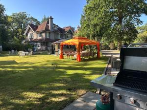 Amazing Executive maisonette with spa