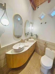 Lakefront Living Lovely Loft, San Marcos, Atitlan