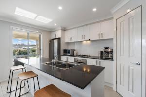 32 Blanche Pde Hindmarsh Island - No Linen Included