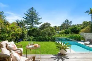 Barefoot Lux by TCC - Avalon