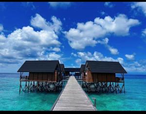 Maratua Dive Center And Lodge