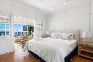 Howth - The Black House by TCC