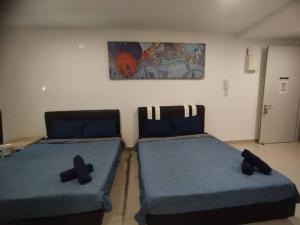 Entire Unit Pacific Tower Wifi-Parking-Pool by ComfyAsia