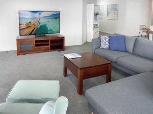 Maroochydore Riverfront Self Contained Apartment