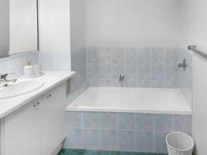 Maroochydore Riverfront Self Contained Apartment