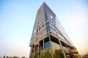 Grand Villaggio Hotel Abu Dhabi - 米尔费