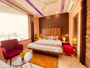Hotel Pearl Grand-Family Hotel-Feel Like home - Zirakpur
