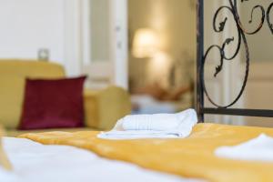 Cozy spacious 5 star accommodation in the heart of historic center