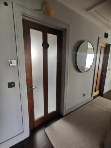 Double Room King Bed