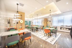 Atour Hotel Shenzhen Nanshan Shili Metro Station