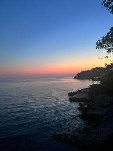 ALOHA Beach front Vacation Rental