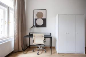 Blueground Vršovice furnished equipped PRG-5
