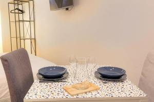 Studio chaleureux - Proche Presquîle de Lyon