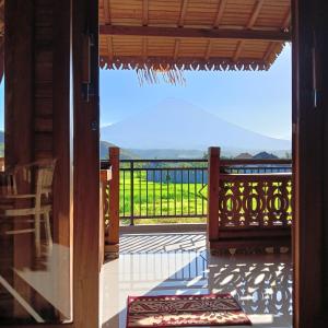 Agung Inn Amed
