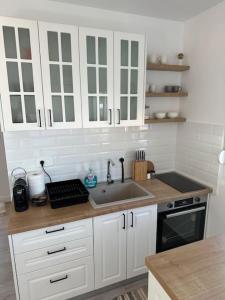 Stone Village Suite Kamenari