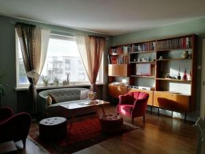 Cozy, stylish apartment in the heart of the town