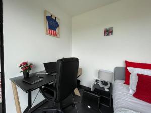 Appartements Amfreville la Mivoie - le Belvedere de Rouen : photos des chambres