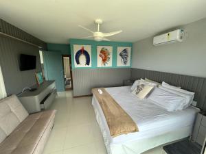 Casa com piscina área gourmet Enseada Azul