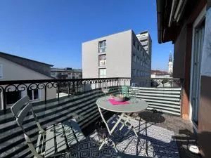 Feine 2-Zimmer Dachgeschoßwohnung - KLU