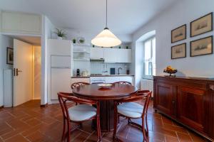 Loppia Secret Mansarda by Wonderful Italy