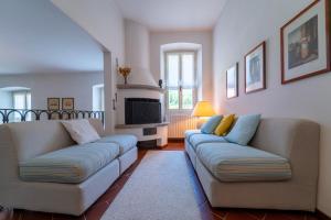 Loppia Secret Mansarda by Wonderful Italy