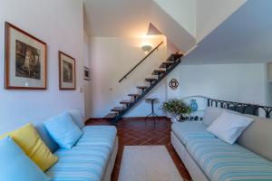 Loppia Secret Mansarda by Wonderful Italy