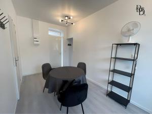 Appartements Appartement B1 T3 60 m2 Cosy 7min proche gares : photos des chambres