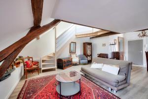 Nantes Mediathèque, grand T2 sous les toits