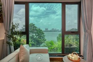Panorama Lakeview Tranquil - Tay Ho, Ha Noi
