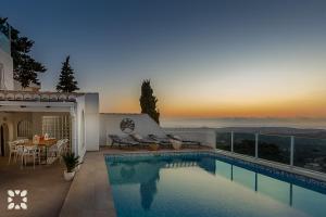 Villa Vista Ibiza by Abahana Villas