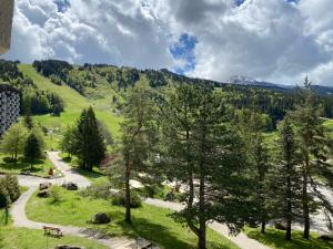 Studio plein sud face pistes et fibre HD