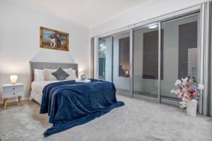 Luxury Retreat Sydney Airport Direct Train Line