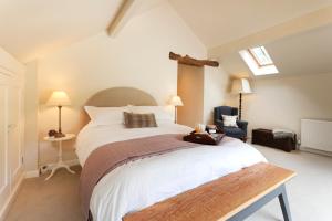 Rocking Stone Cottage