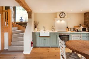 Rocking Stone Cottage