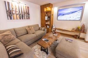 Appartements Le Rioumajou 1 - Grand T6 - Piscine - Centre St Lary : photos des chambres