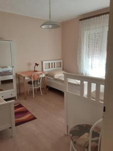 Balatonvilágosi ház a parton