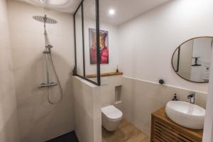 Appartements Le Rioumajou 1 - Grand T6 - Piscine - Centre St Lary : photos des chambres