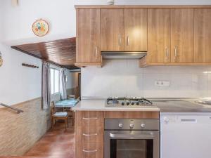 Holiday Home Rural Cacin by Interhome