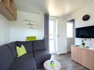Holiday Home Campingplatz an der Altmühl-37 by Interhome