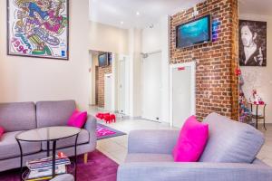 Hotels Pink Hotel : photos des chambres