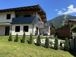 Appartement Edelschwarz - Aue