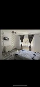 Dana Studio 1 - 马赫穆迪亚