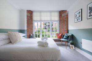 No 18 The Waterline Apartment York Riverside