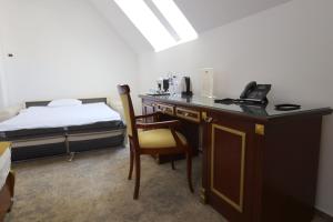 Superior Double or Twin Room room in Integra Hotel