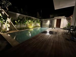 Modern tropical villa at uluwatu