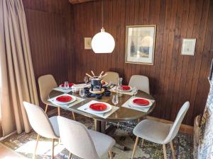 Chalet Sans Nom by Interhome